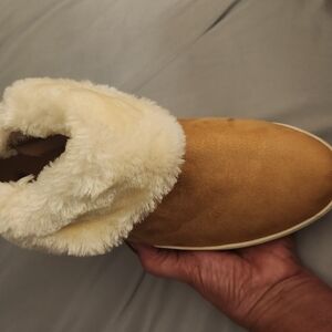 Women's Tan and Cream Fur-Lined Shoes
